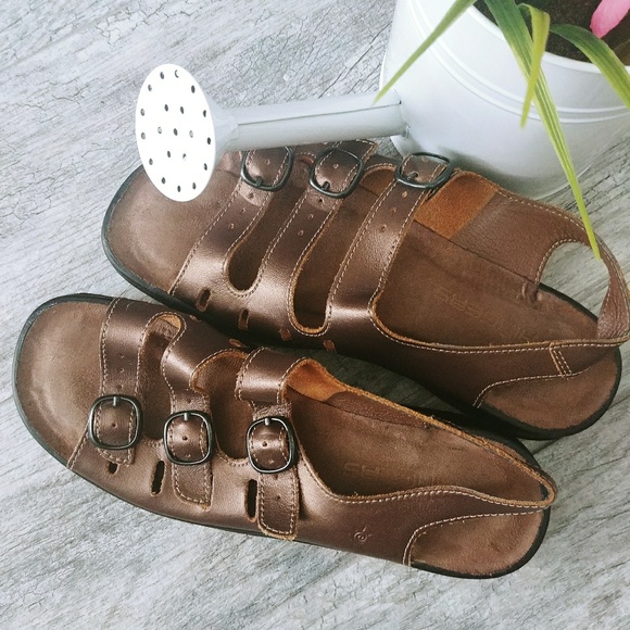 clarks springer sandals